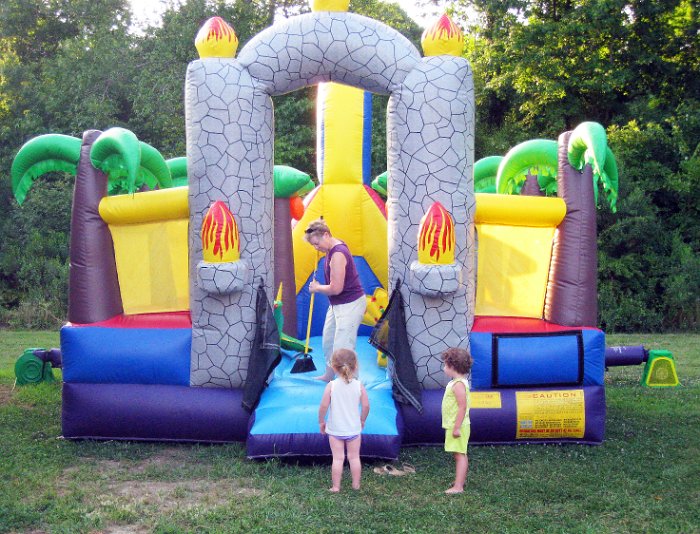 Grammy sweeps the moon bounce